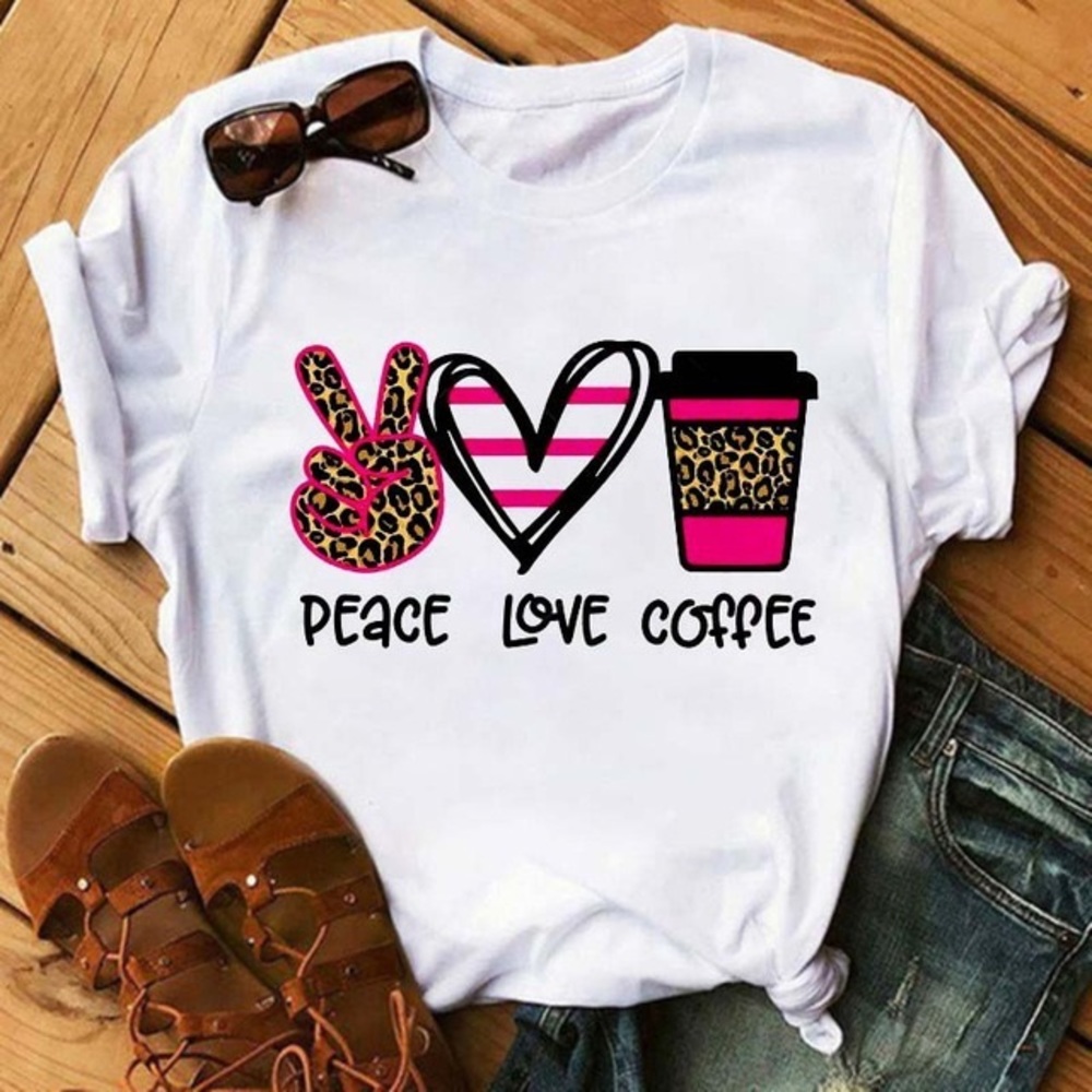 Women’s graphic tee